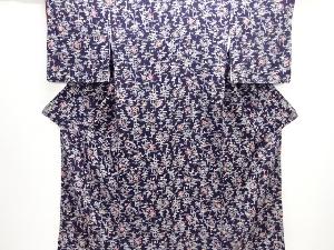 縮緬地雪輪に花鳥模様小紋着物